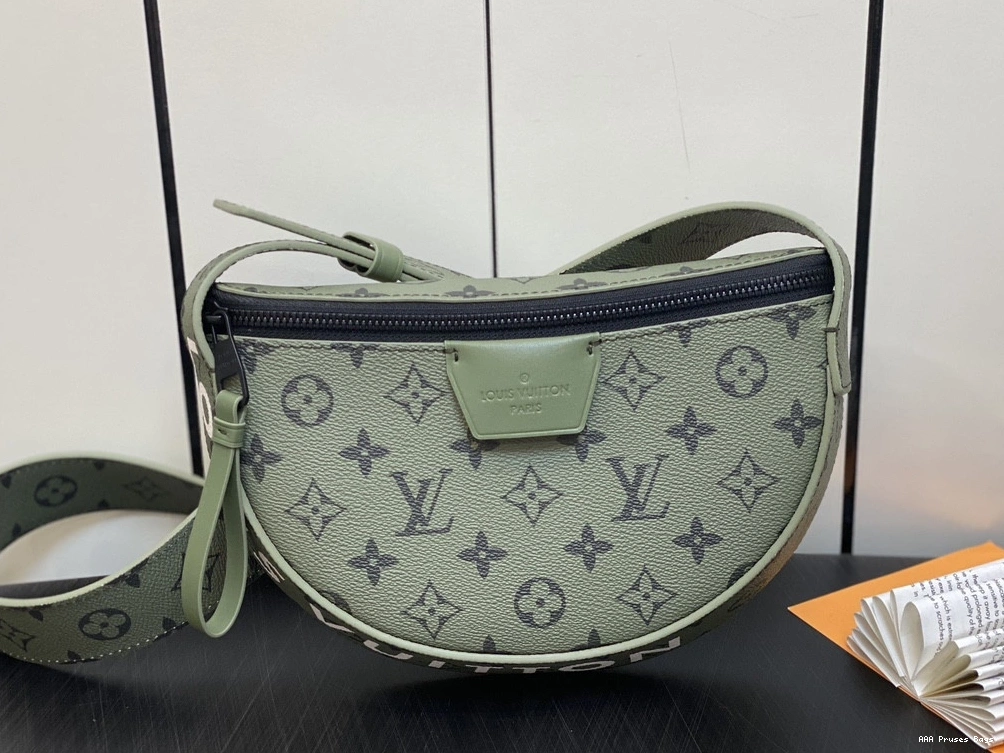 AAA Pruses Bags Moon VUITTON Crossbody LOUIS 0808